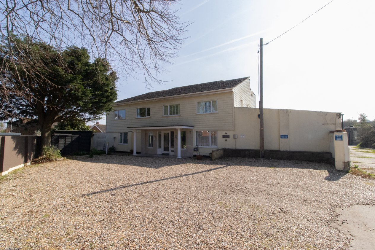 Properties For Sale in Streete Court Westgate-On-Sea