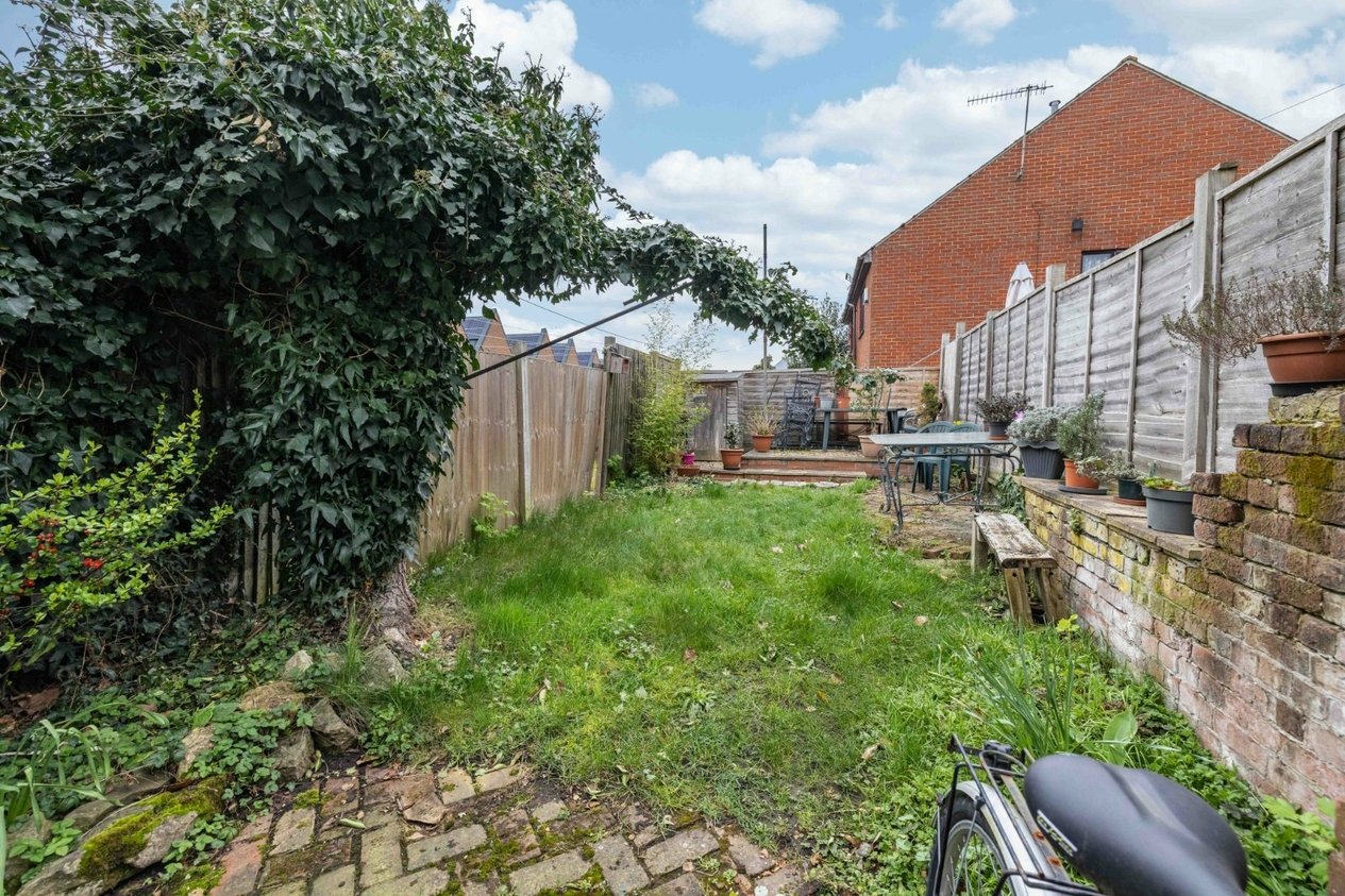 Properties For Sale in Sturry Road Canterbury