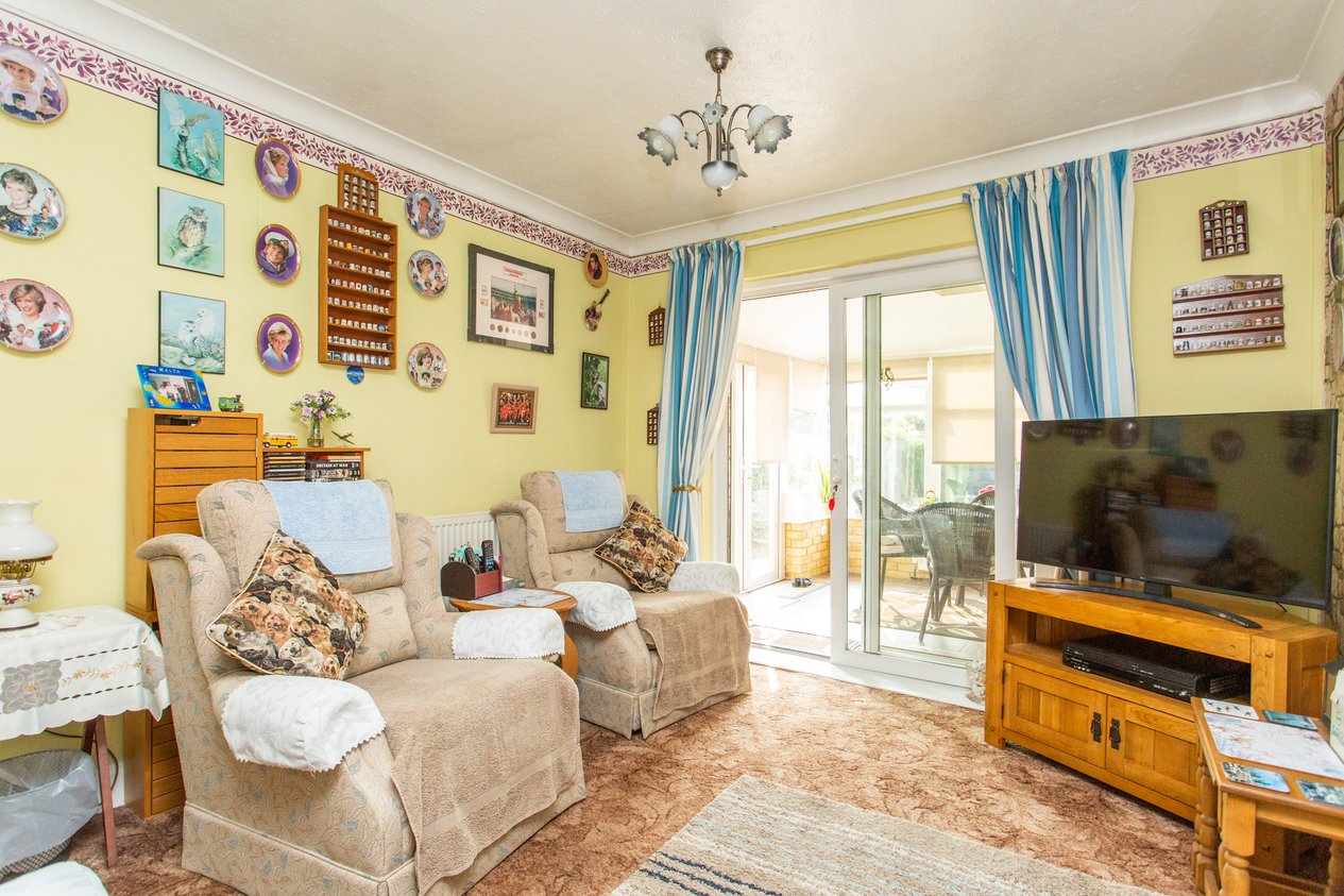 Properties For Sale in Sturry Road Canterbury