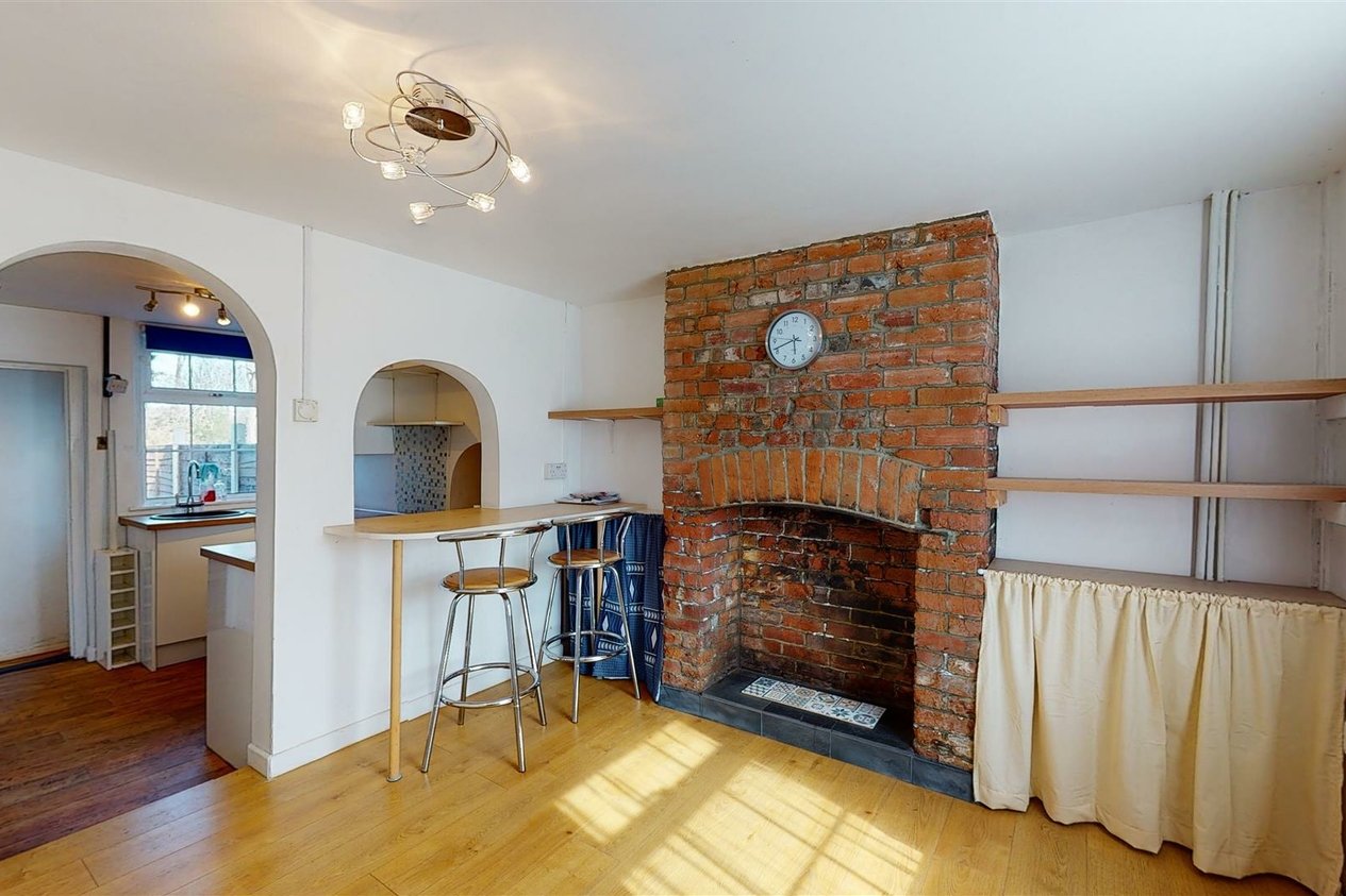 Properties For Sale in Sturry Road Canterbury