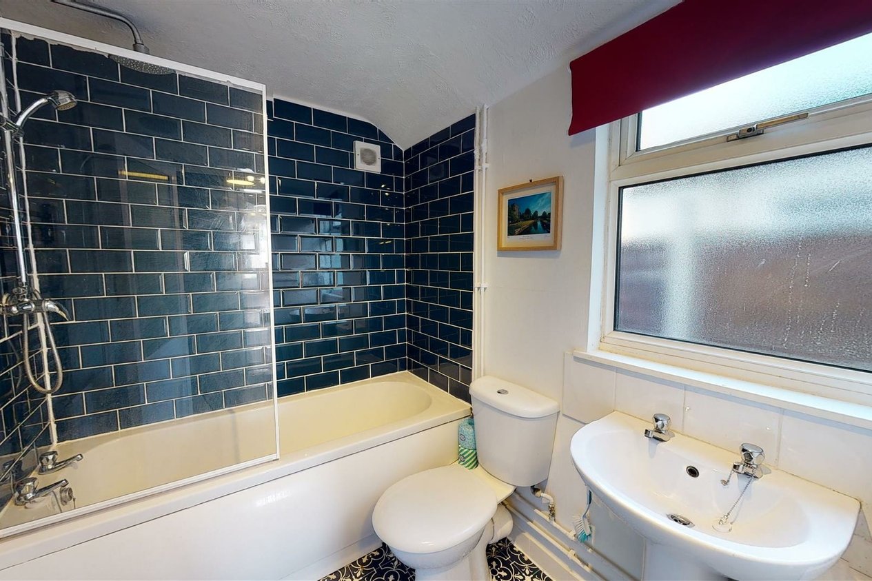 Properties For Sale in Sturry Road Canterbury