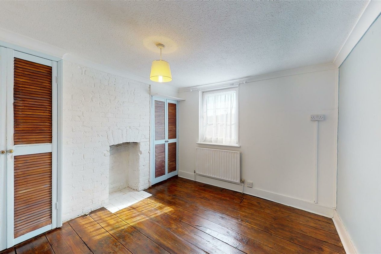 Properties For Sale in Sturry Road Canterbury