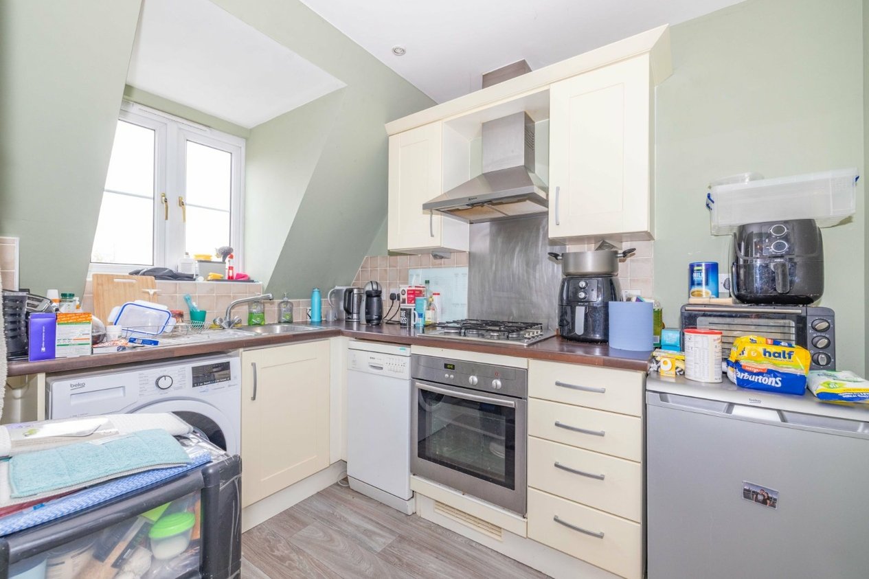 Properties For Sale in Sullivan Close Canterbury