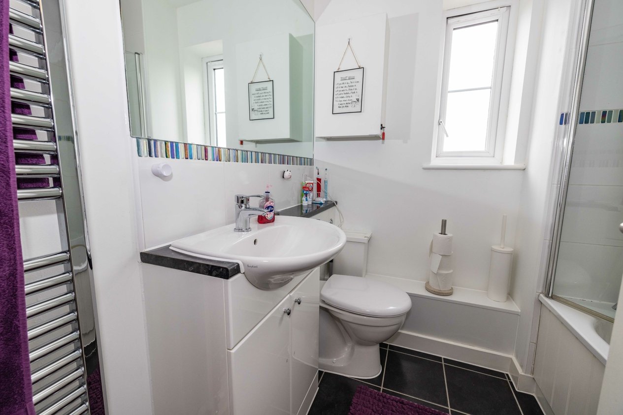 Properties For Sale in Summer Piece Grove Canterbury