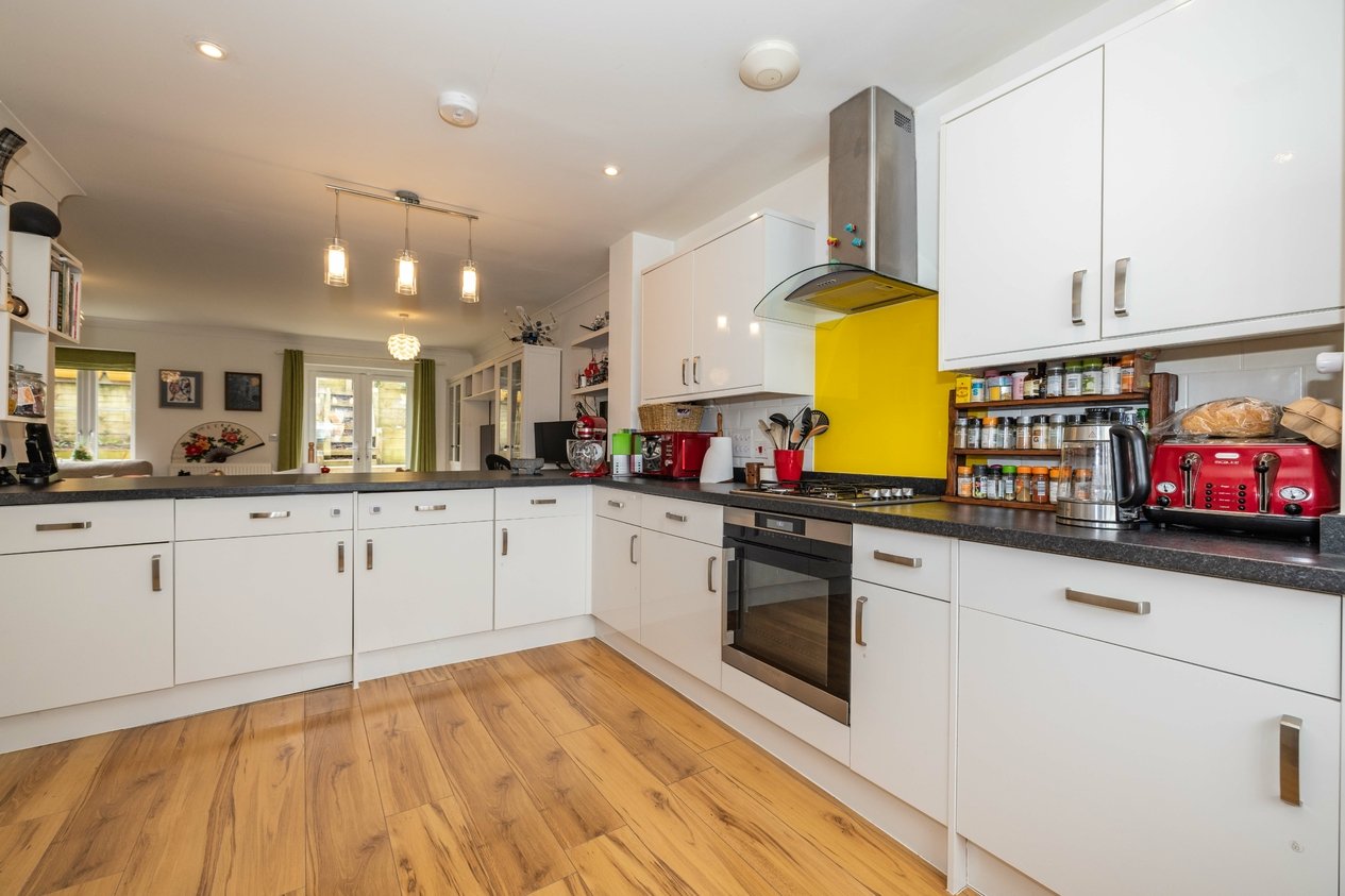 Properties For Sale in Summer Piece Grove Canterbury