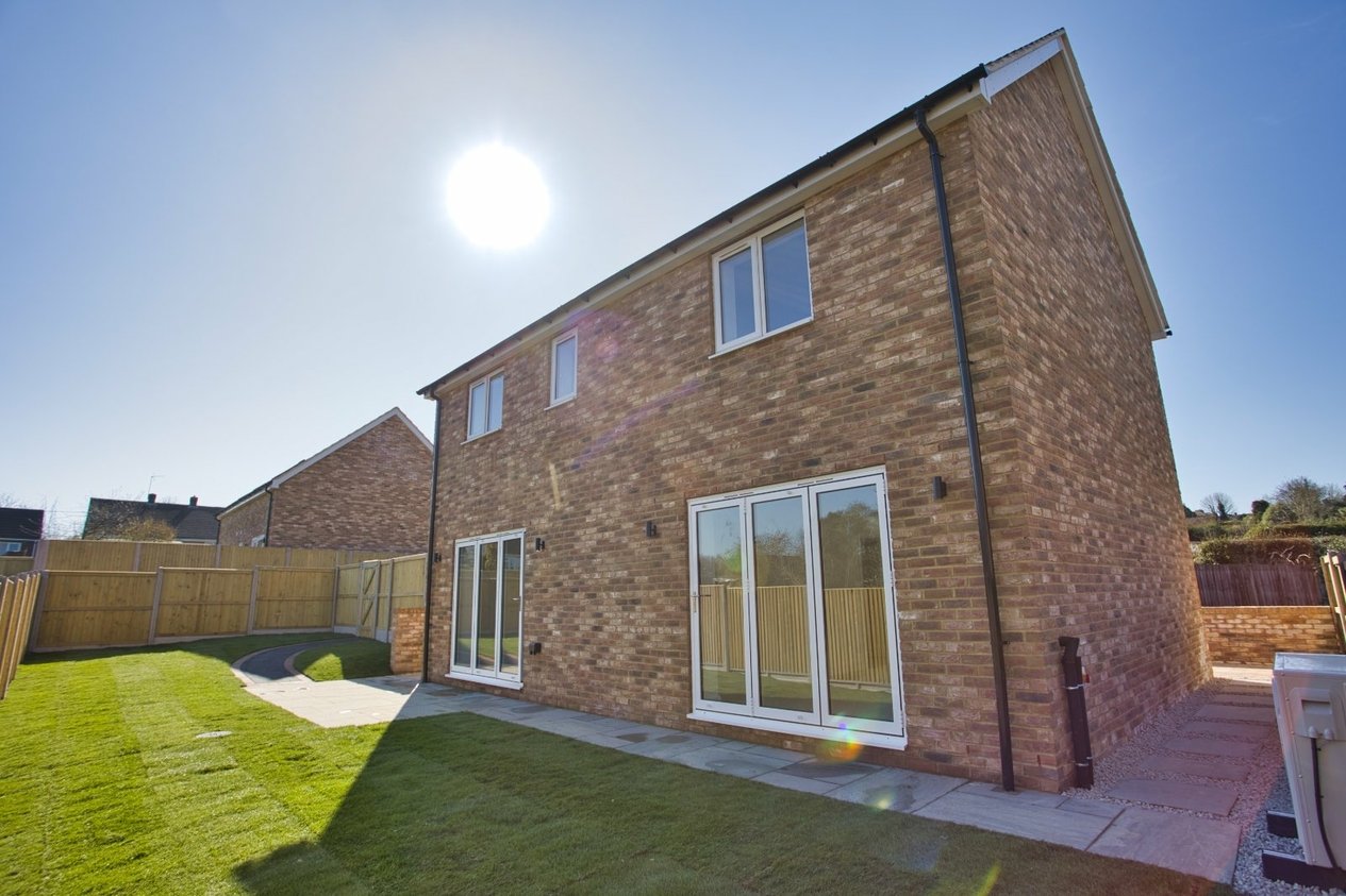 Properties For Sale in Sun Valley Way Eythorne