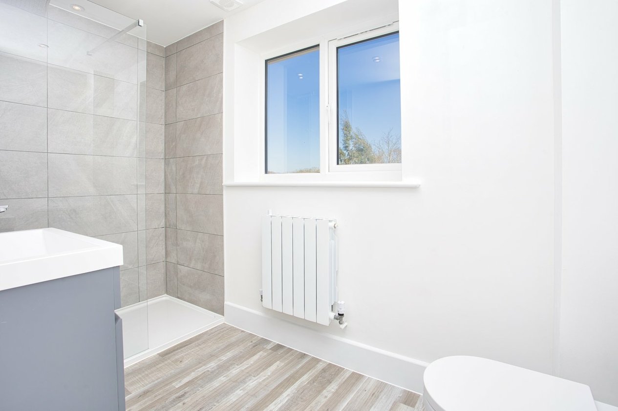Properties For Sale in Sun Valley Way Eythorne