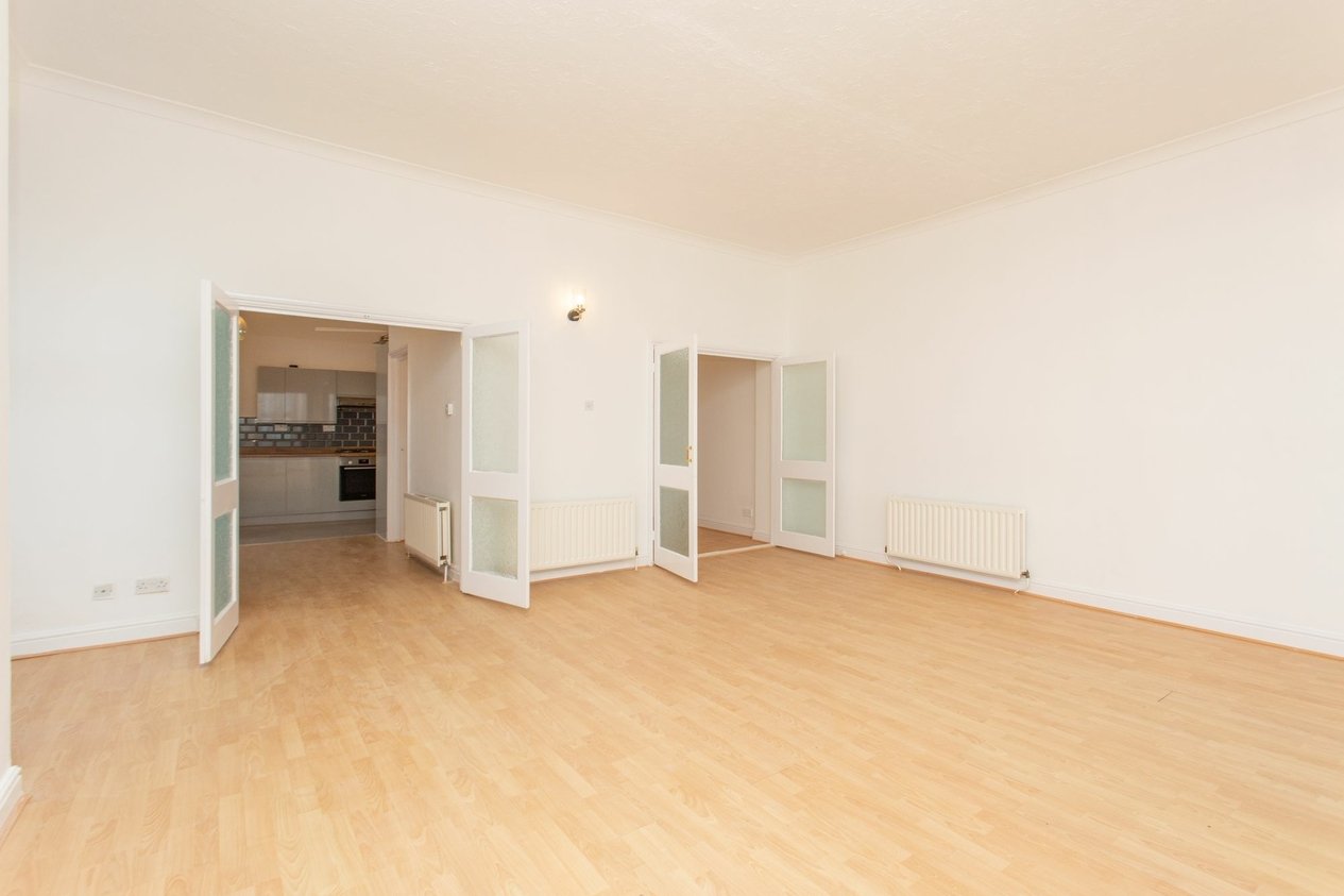 Properties For Sale in Sunny Mead Court  4 Central Parade