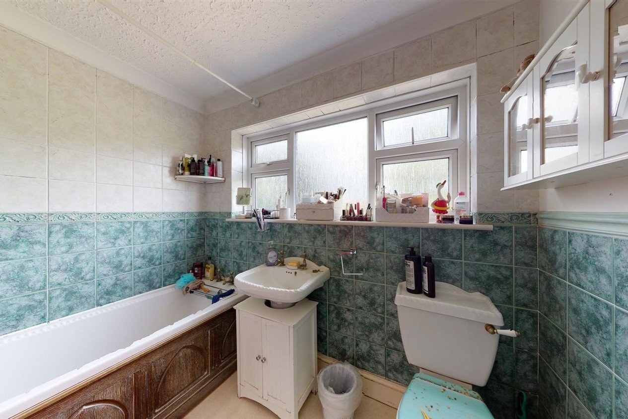 Properties For Sale in Sunnyhill Road  Herne Bay