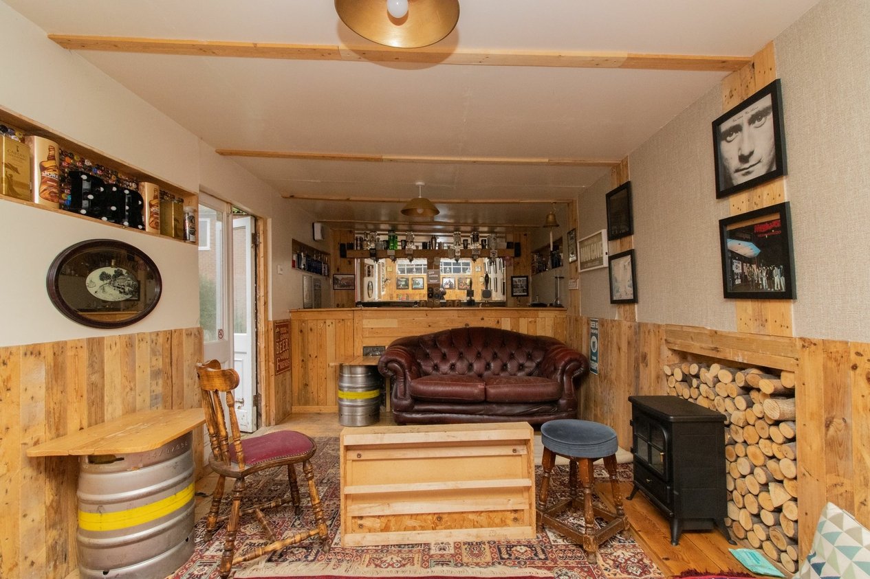 Properties For Sale in Sunnyhill Road  Herne Bay