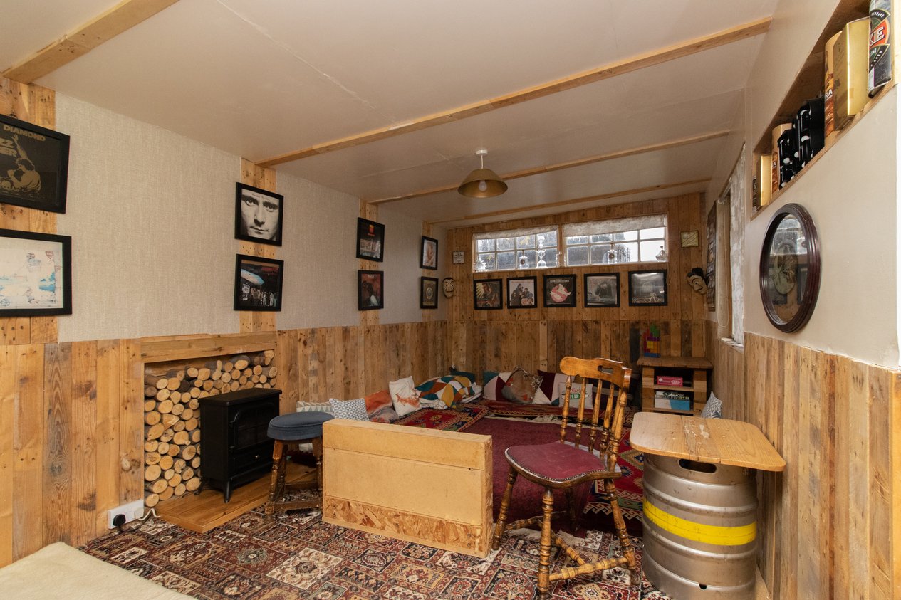 Properties Under Offer in Sunnyhill Road Herne Bay