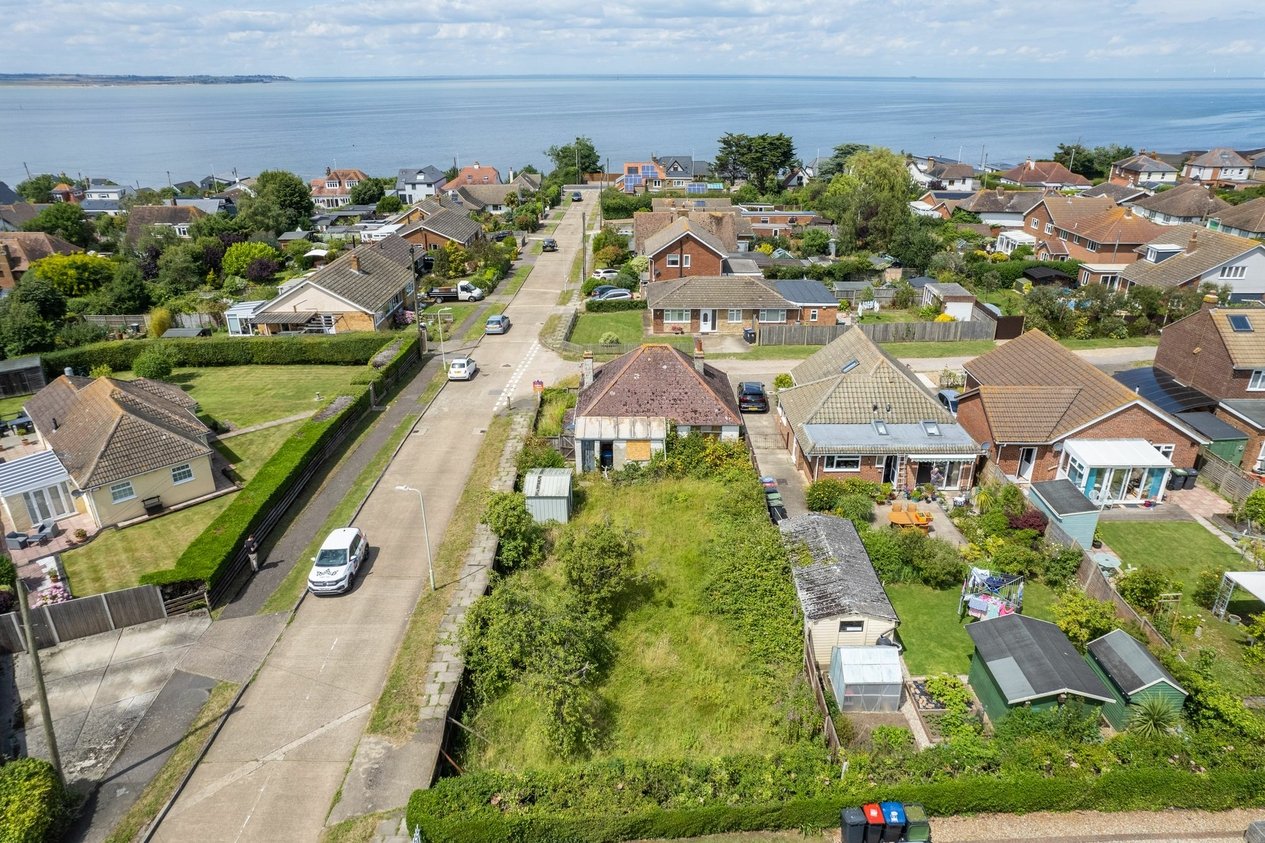 Properties Sold Subject To Contract in Sunray Avenue  Whitstable