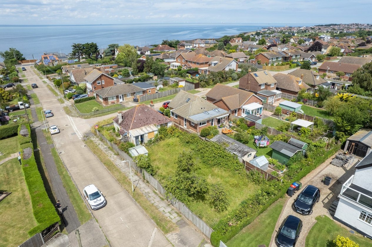 Properties Sold Subject To Contract in Sunray Avenue  Whitstable