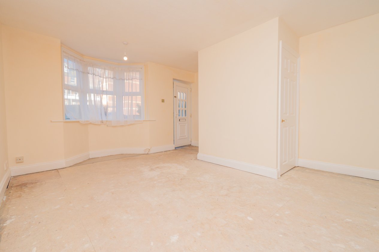 Properties For Sale in Sussex Gardens Westgate-On-Sea