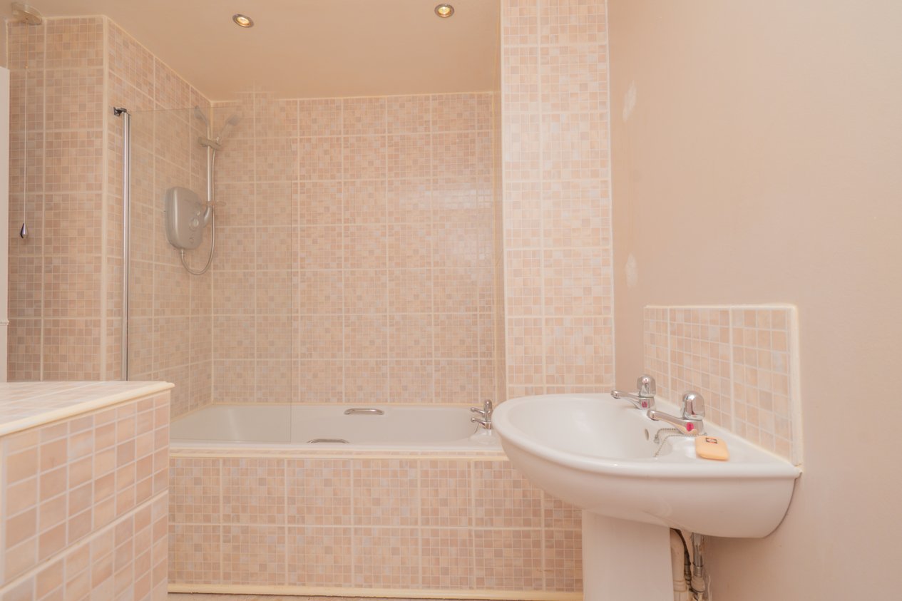 Properties For Sale in Sussex Gardens Westgate-On-Sea