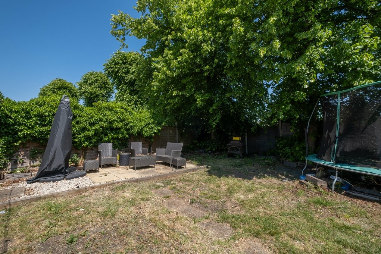 Properties For Sale in Sutherland Close Hythe