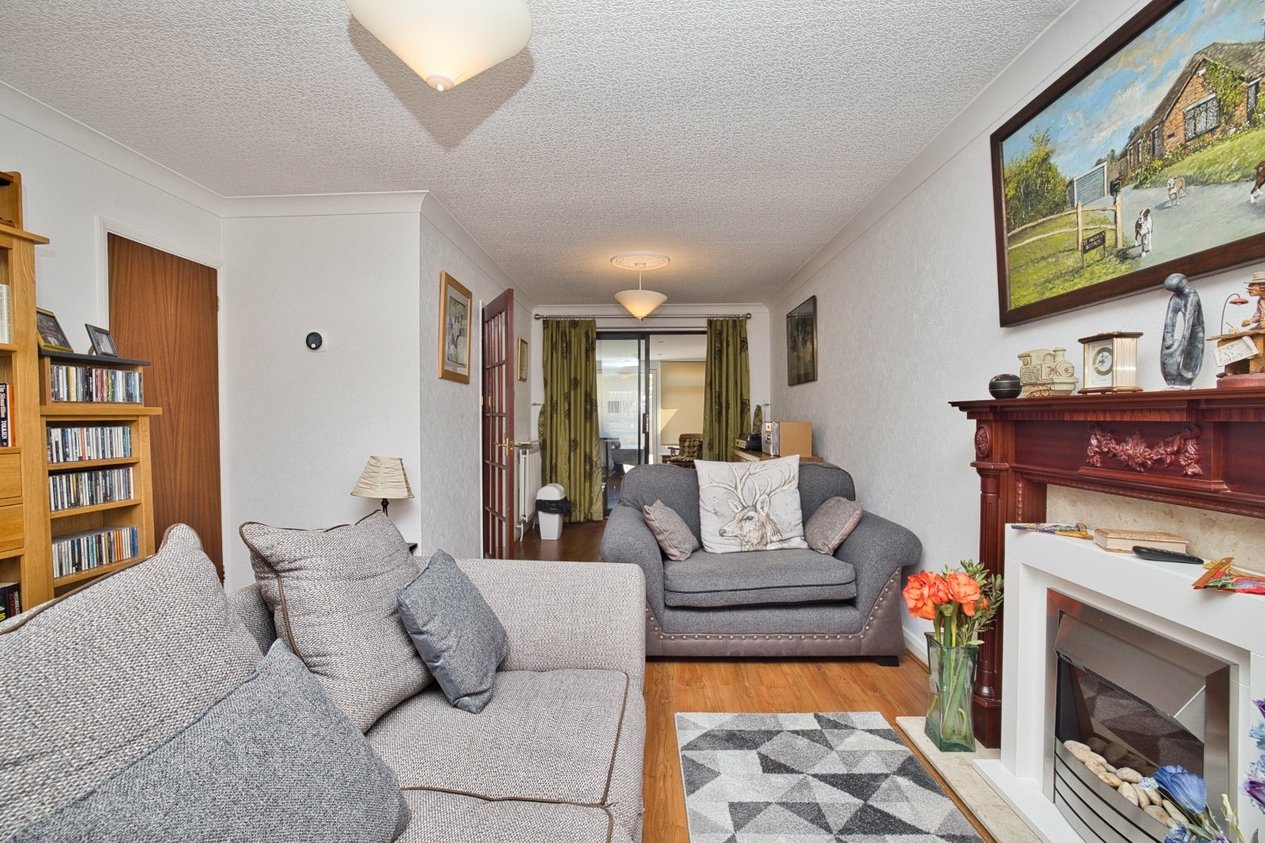 Properties For Sale in Sutherland Drive Birchington