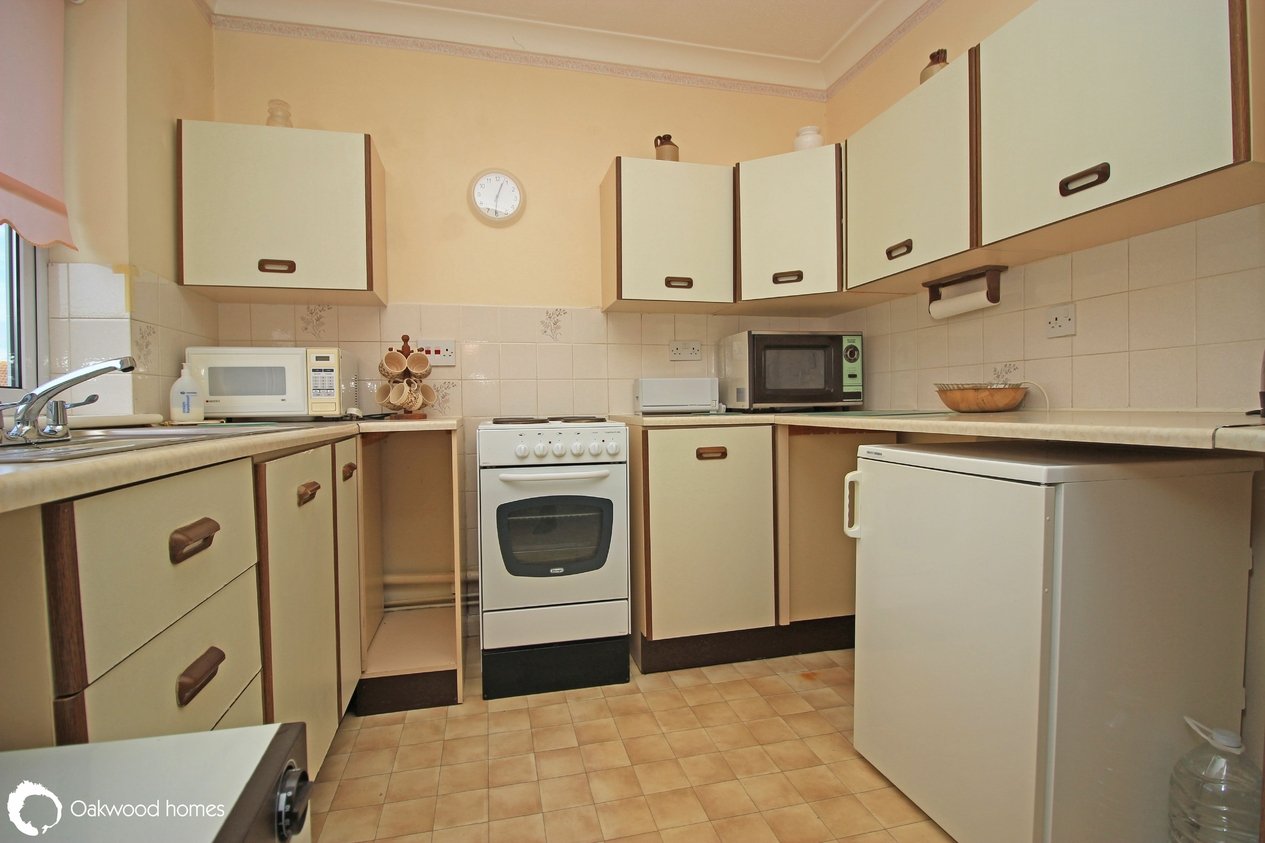 Properties Under Offer in Sutherland Drive 