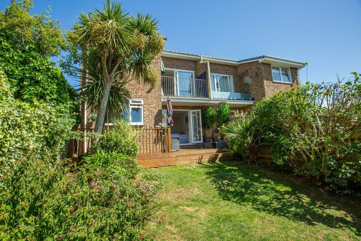 Properties For Sale in Swallow Avenue Whitstable