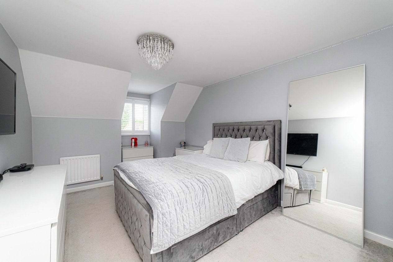 Properties For Sale in Sweet Bay Crescent  Ashford