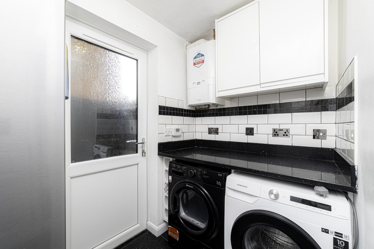 Properties Under Offer in Sweet Bay Crescent Ashford