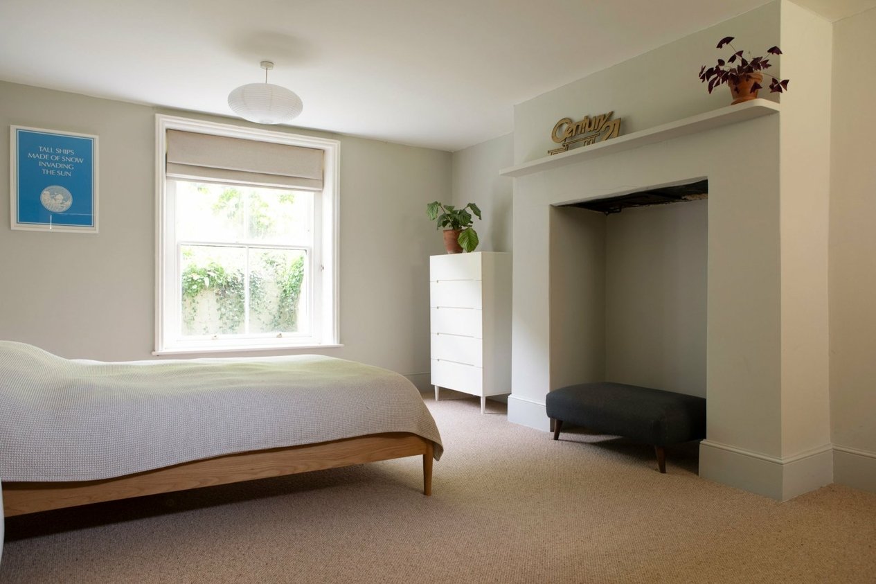 Properties Under Offer in Sweyn Road Cliftonville