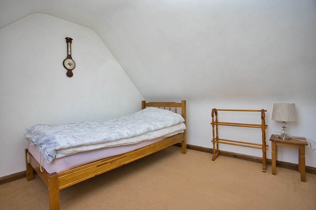 Properties For Sale in Sydcot Drive  Deal
