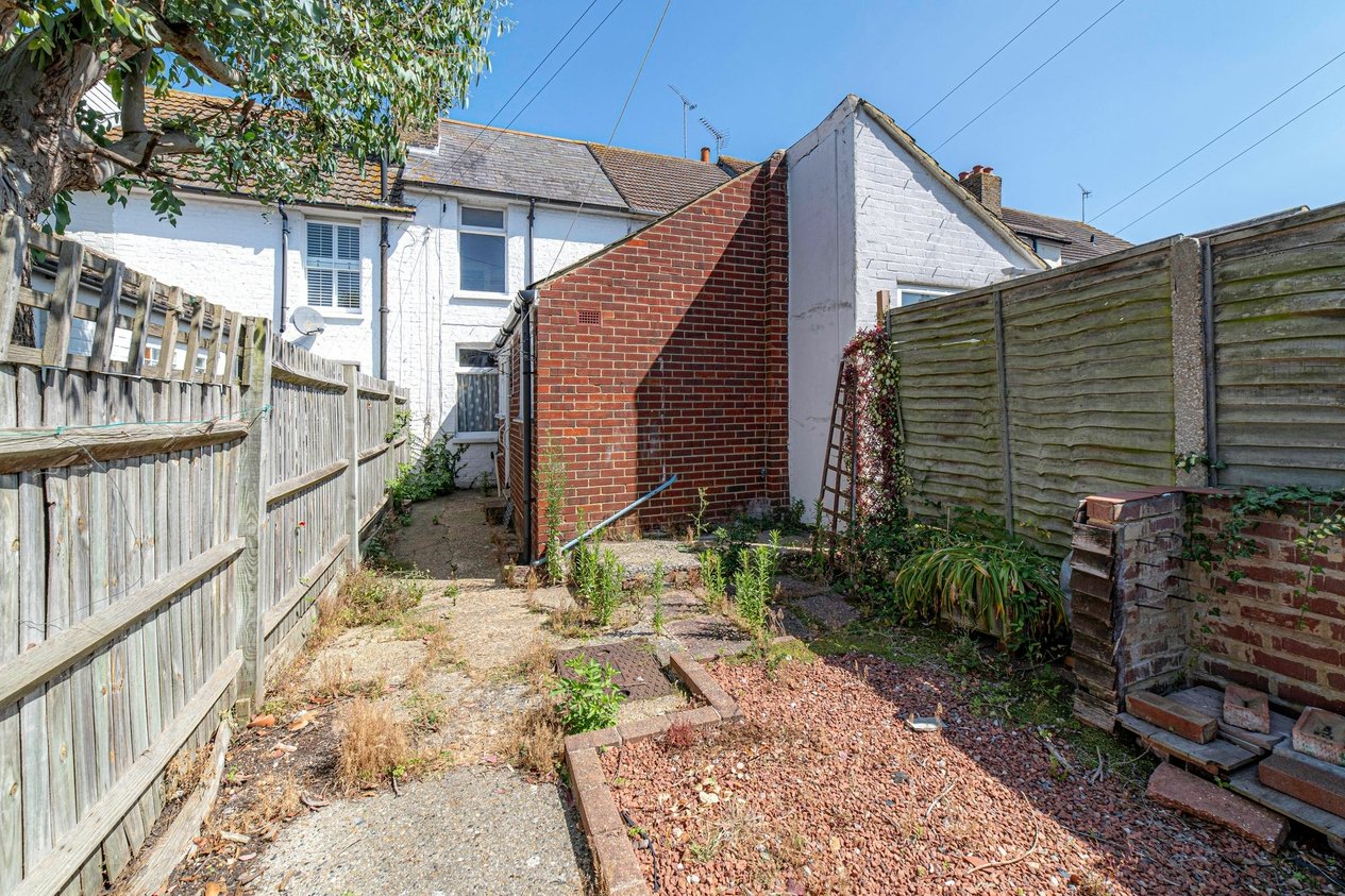 Properties Sold Subject To Contract in Sydenham Street  Whitstable