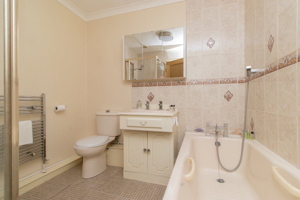 Properties For Sale in Taddy Gardens Margate