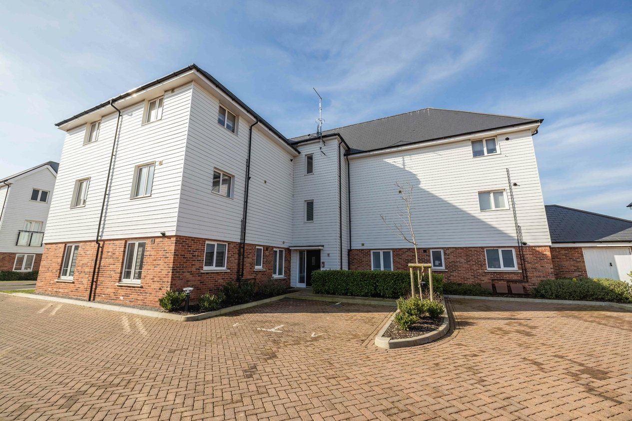 Properties For Sale in Talavera Road Canterbury