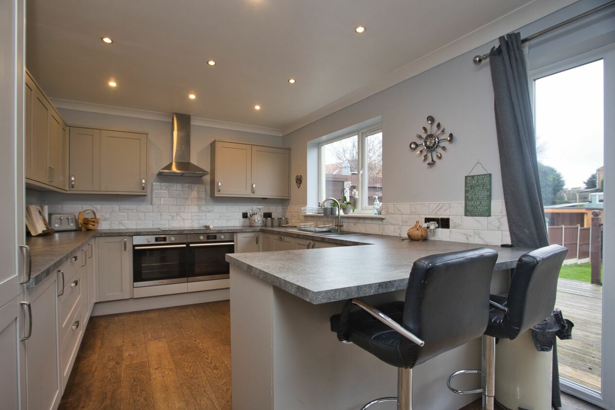 Properties For Sale in Telegraph Road  Deal