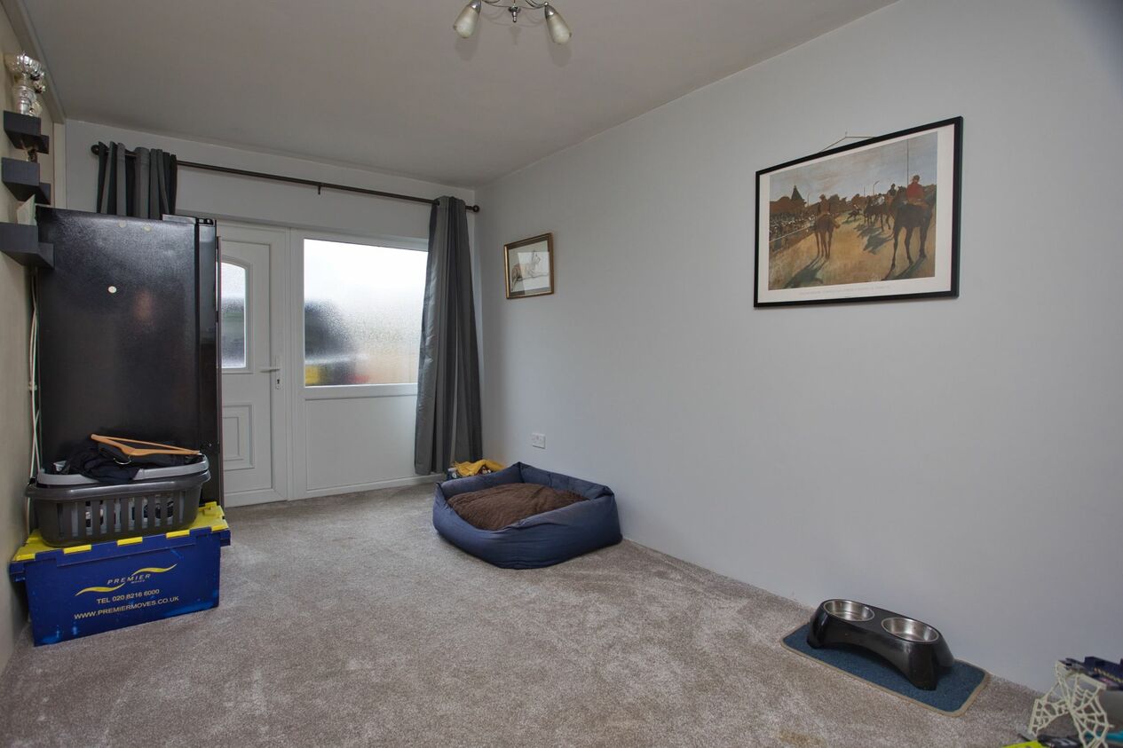 Properties For Sale in Telegraph Road  Deal