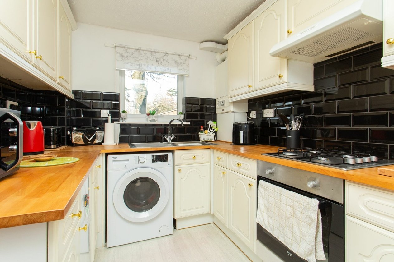 Properties For Sale in Temple Road  Canterbury