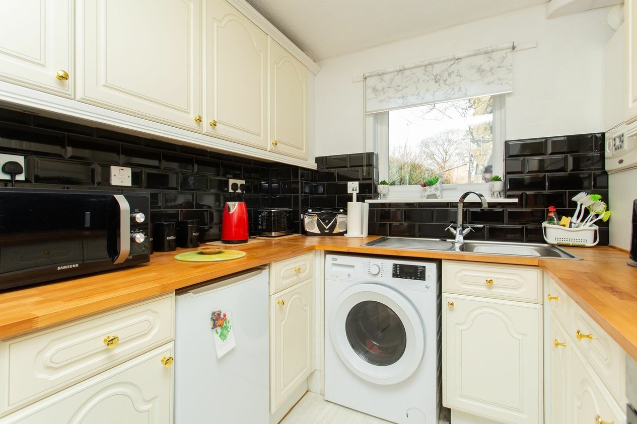 Properties For Sale in Temple Road  Canterbury
