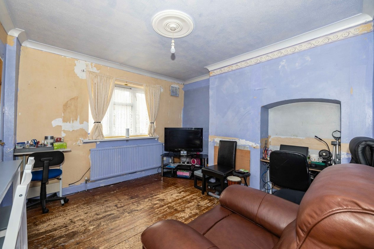 Properties For Sale in Tennyson Road  Ashford