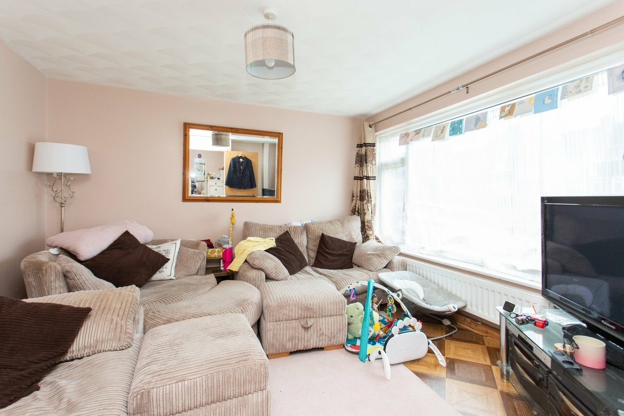 Properties For Sale in Tenterden Drive Canterbury