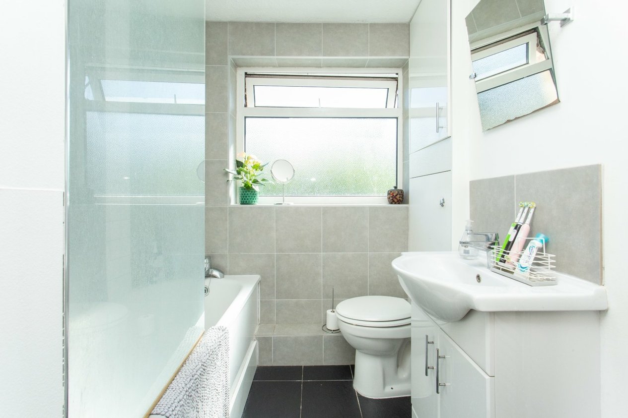 Properties For Sale in Tenterden Drive Canterbury