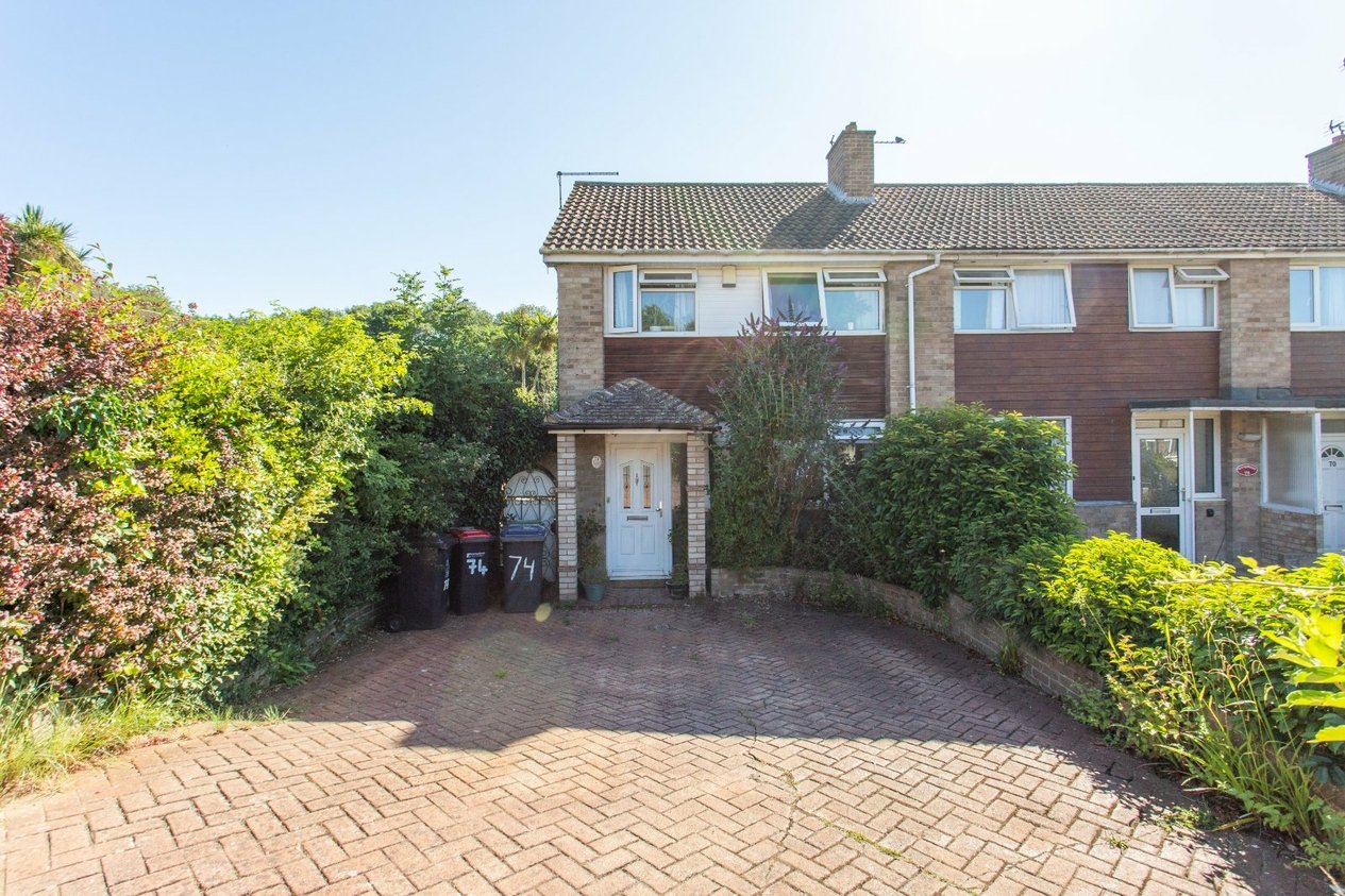 Properties For Sale in Tenterden Drive Canterbury