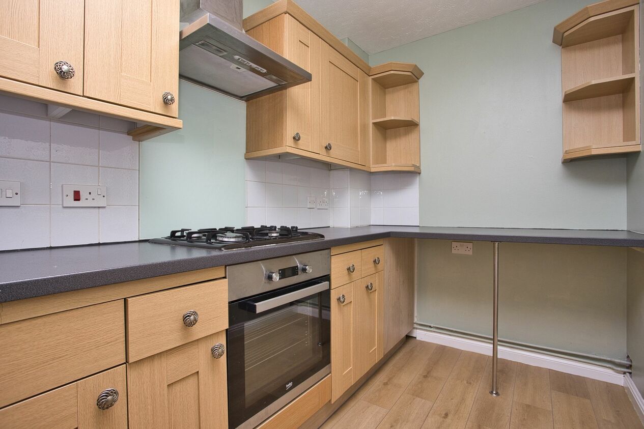 Properties Sold Subject To Contract in The Abbots  Dover