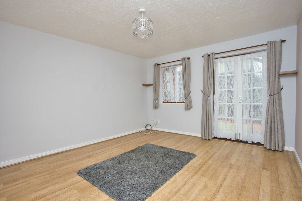 Properties Sold Subject To Contract in The Abbots  Dover