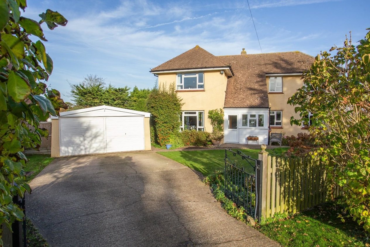 Properties Sold Subject To Contract in The Avenue Kingsdown