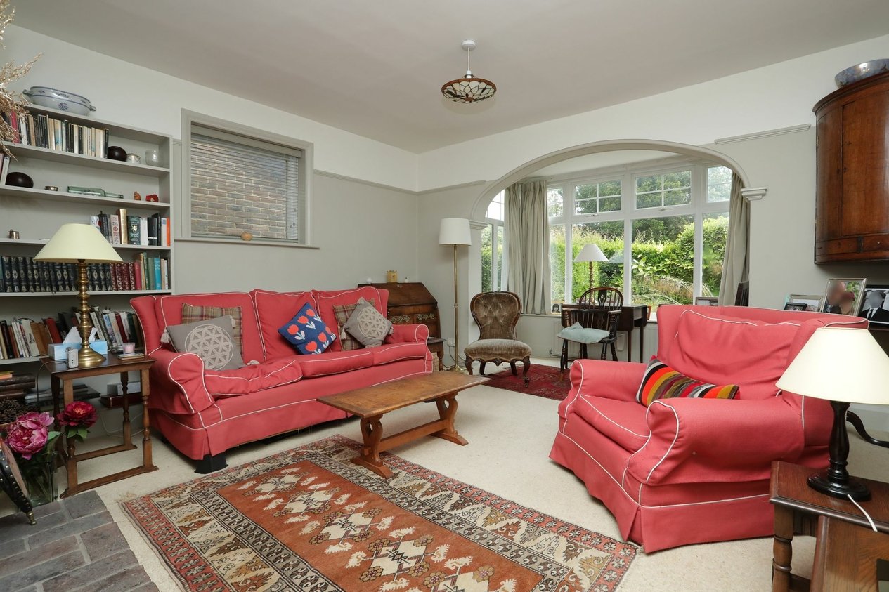 Properties For Sale in The Avenue  Kingsdown