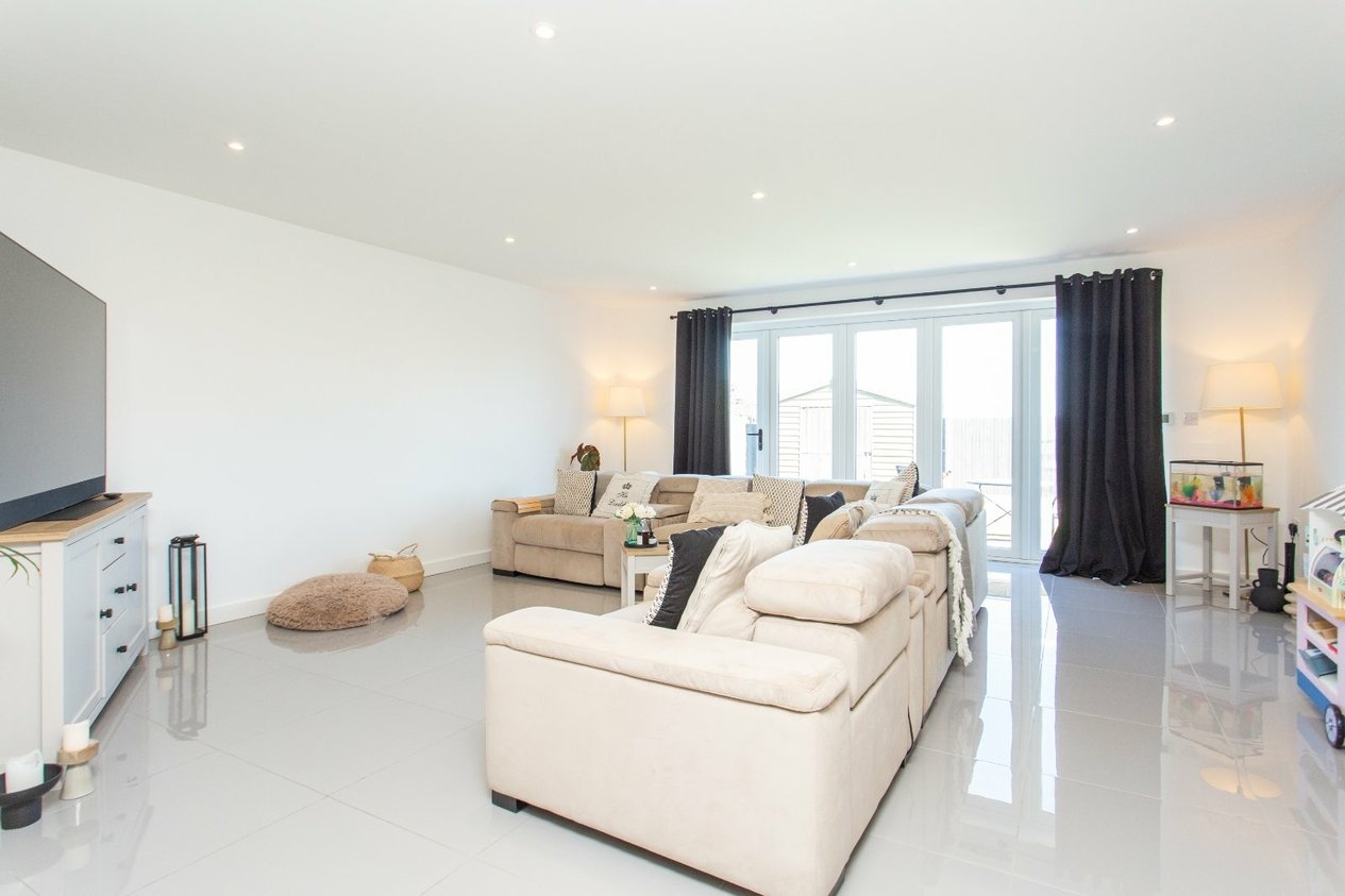Properties For Sale in The Broadway Herne Bay