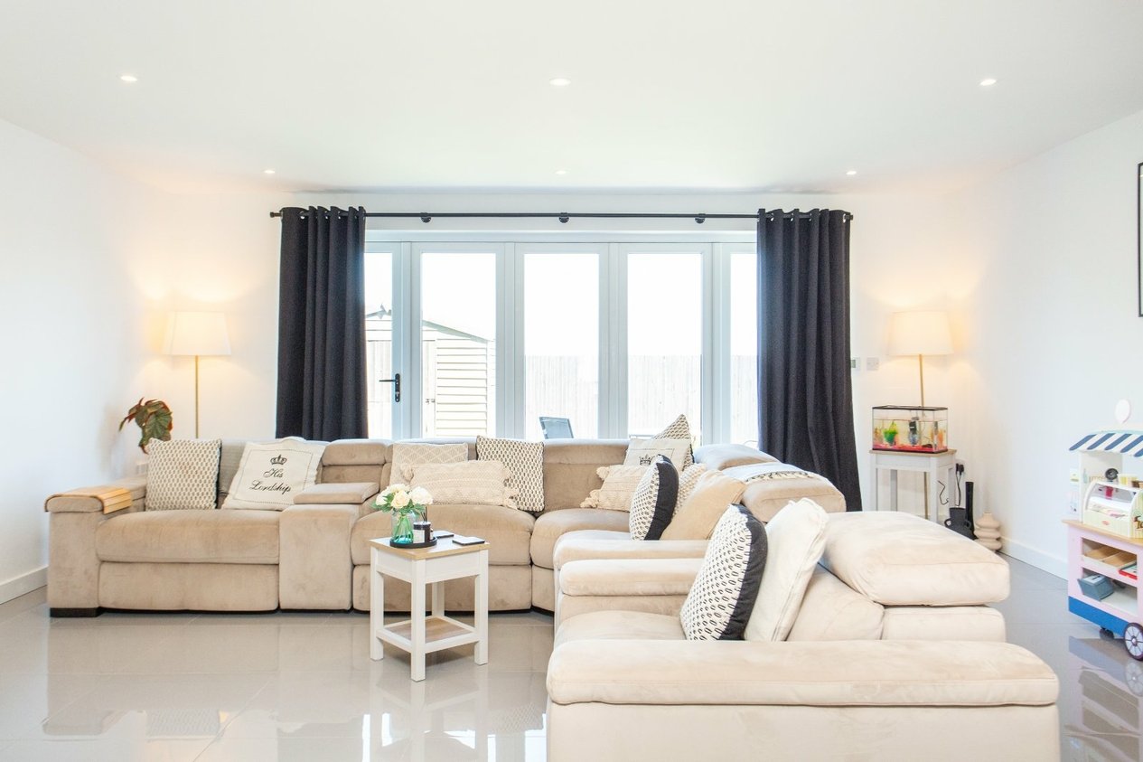 Properties For Sale in The Broadway Herne Bay