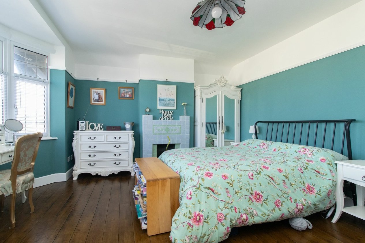 Properties Sold Subject To Contract in The Broadway  Herne Bay