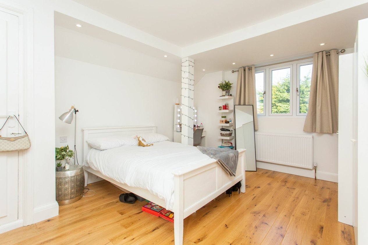 Properties For Sale in The Broadway  Herne Bay