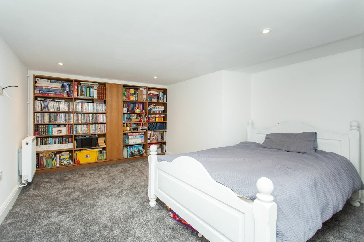 Properties For Sale in The Broadway  Herne Bay
