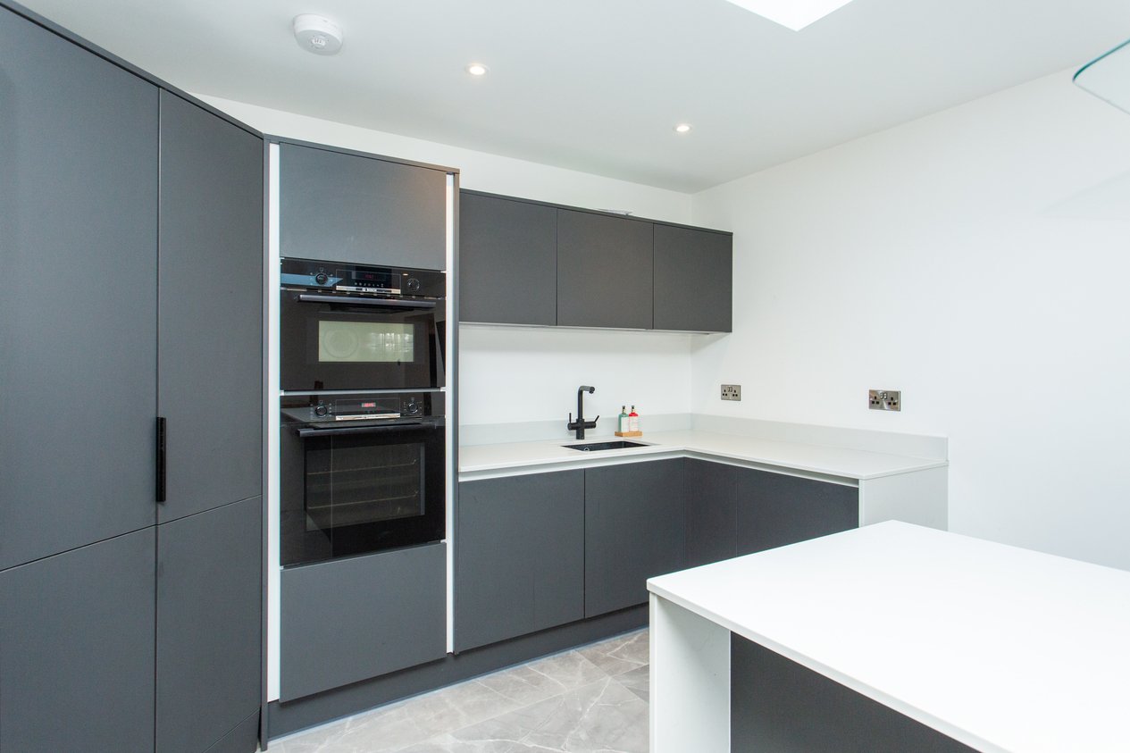Properties For Sale in The Broadway Herne Bay
