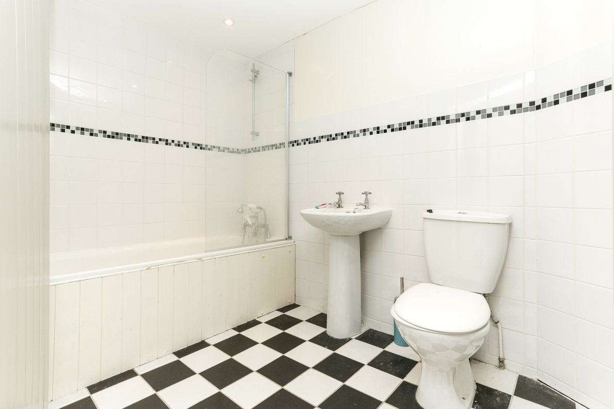 Properties For Sale in The Courtyard Broadstairs