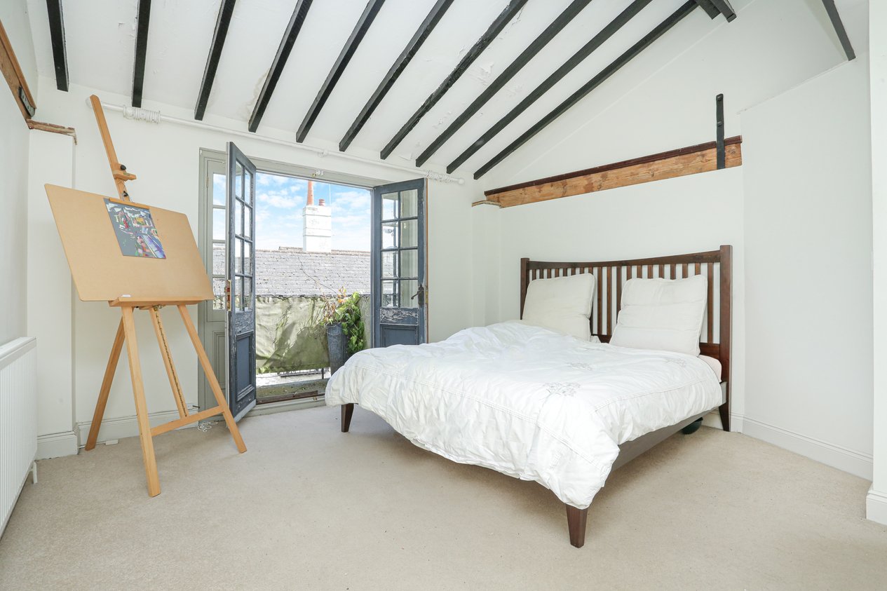 Properties For Sale in The Courtyard Broadstairs